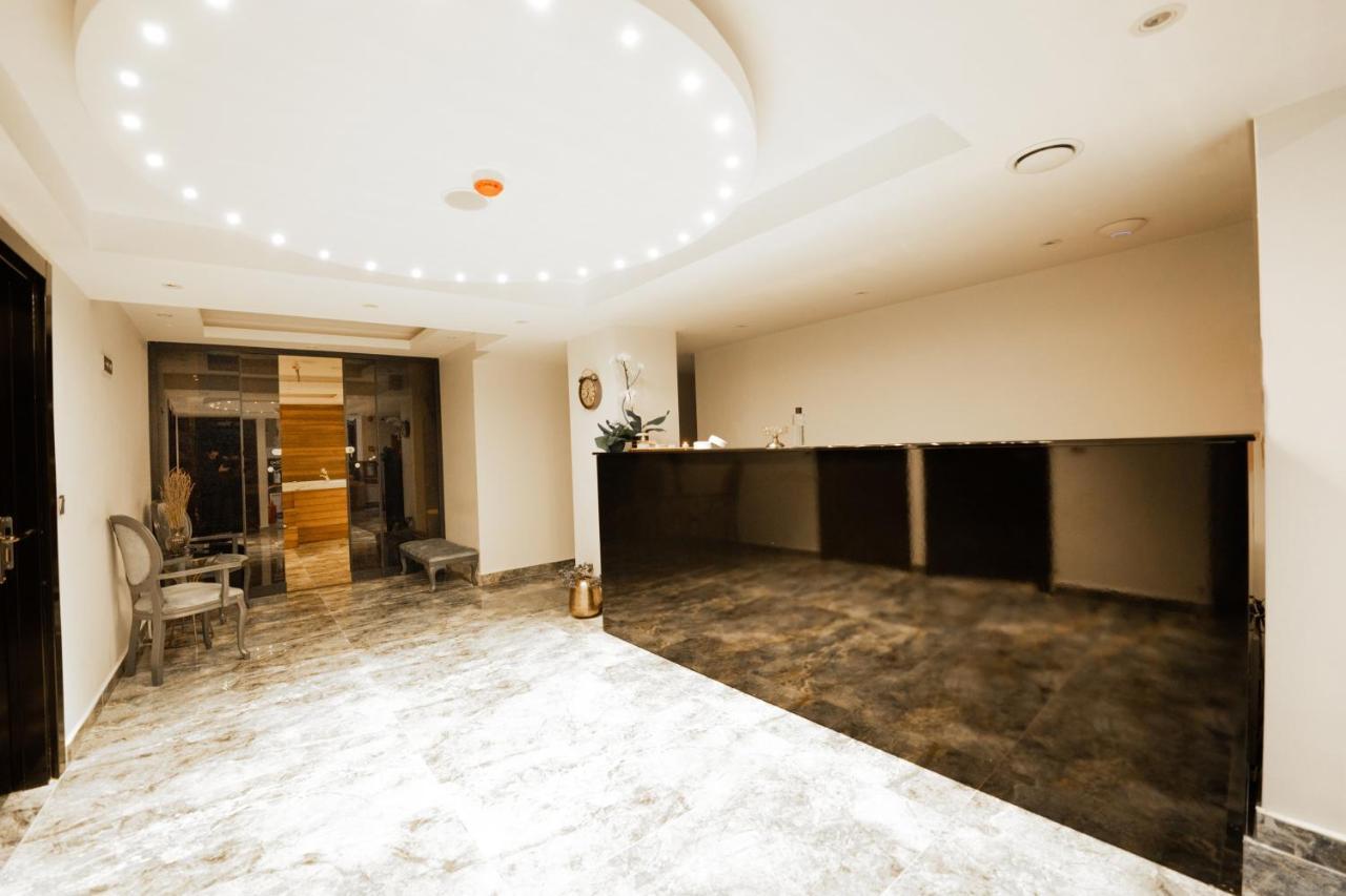 Business Life Hotel Bakirkoy Istanbul Bagian luar foto